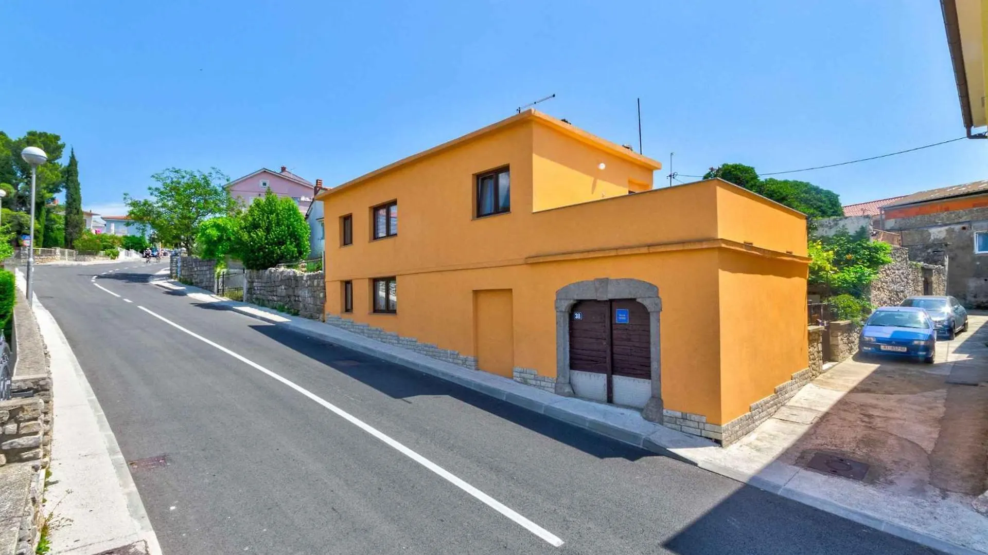 Apartment In Selce 5803