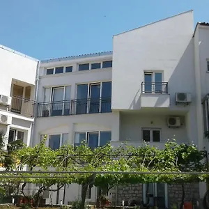 Apartment Maric, Selce